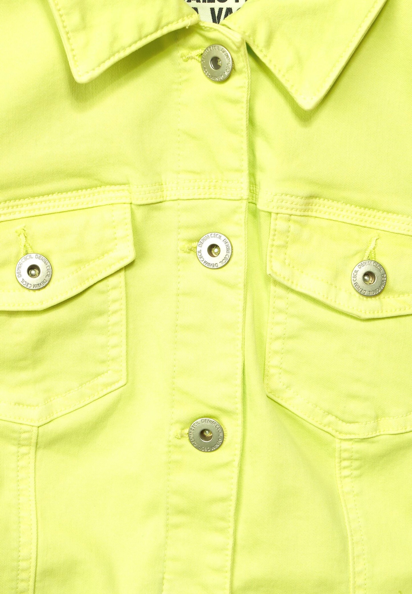 Color Jeansjacke