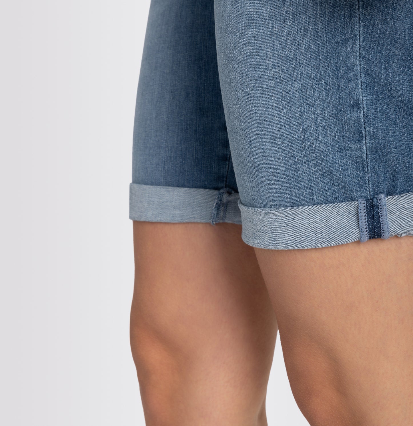 MAC JEANS - SHORTY summer clean, Soft light denim