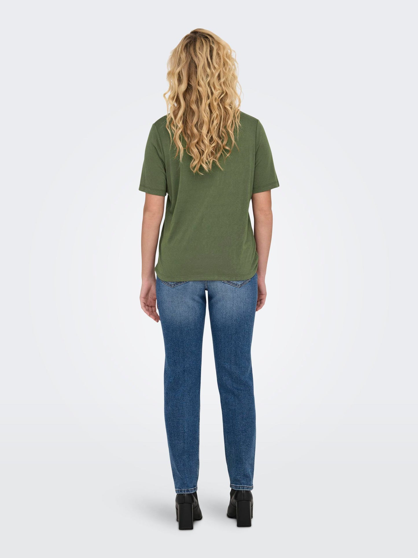 ONLELISE S/S V-NECK TOP JRS NOOS