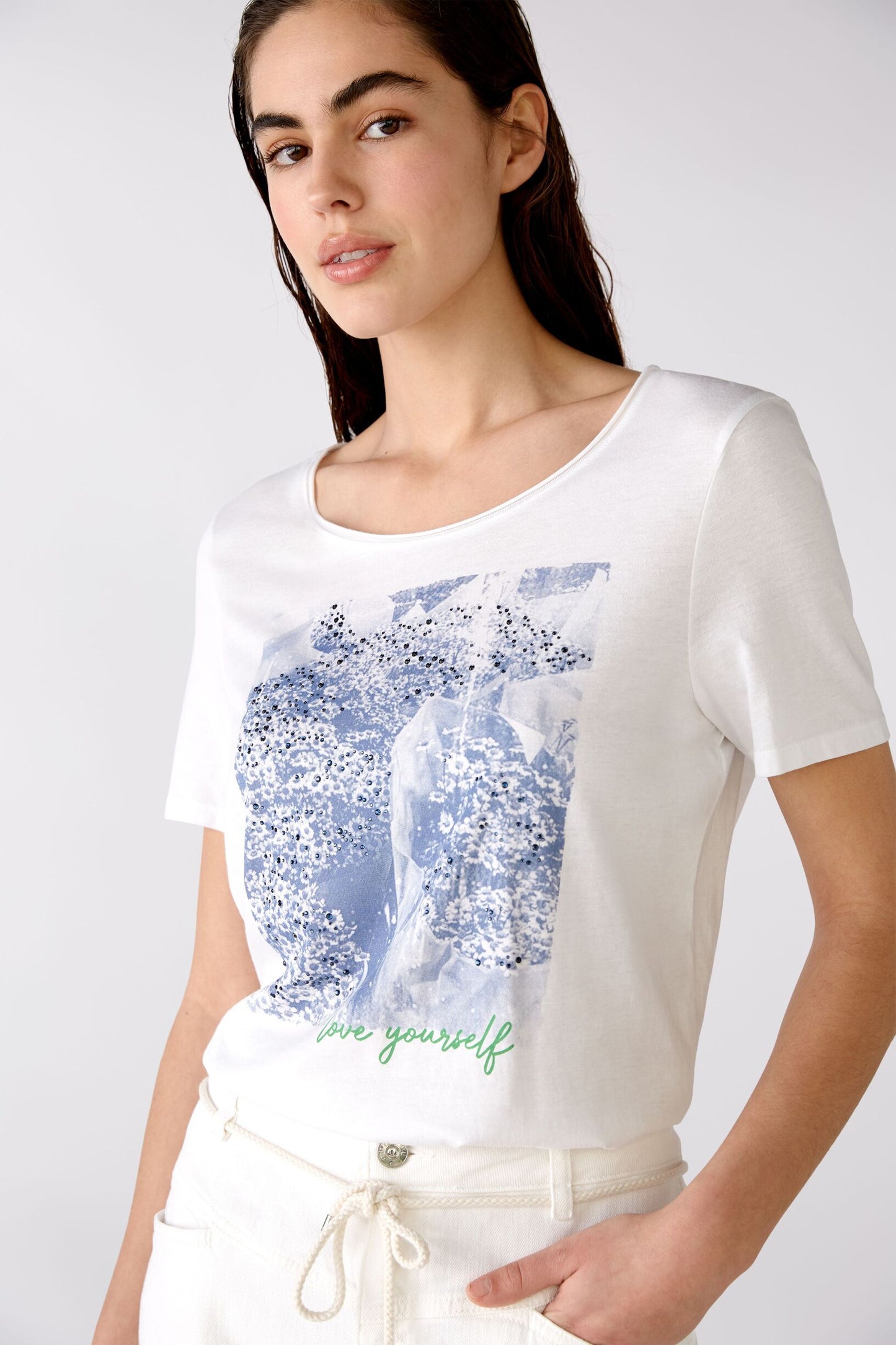T-Shirt mit Ziersteinen