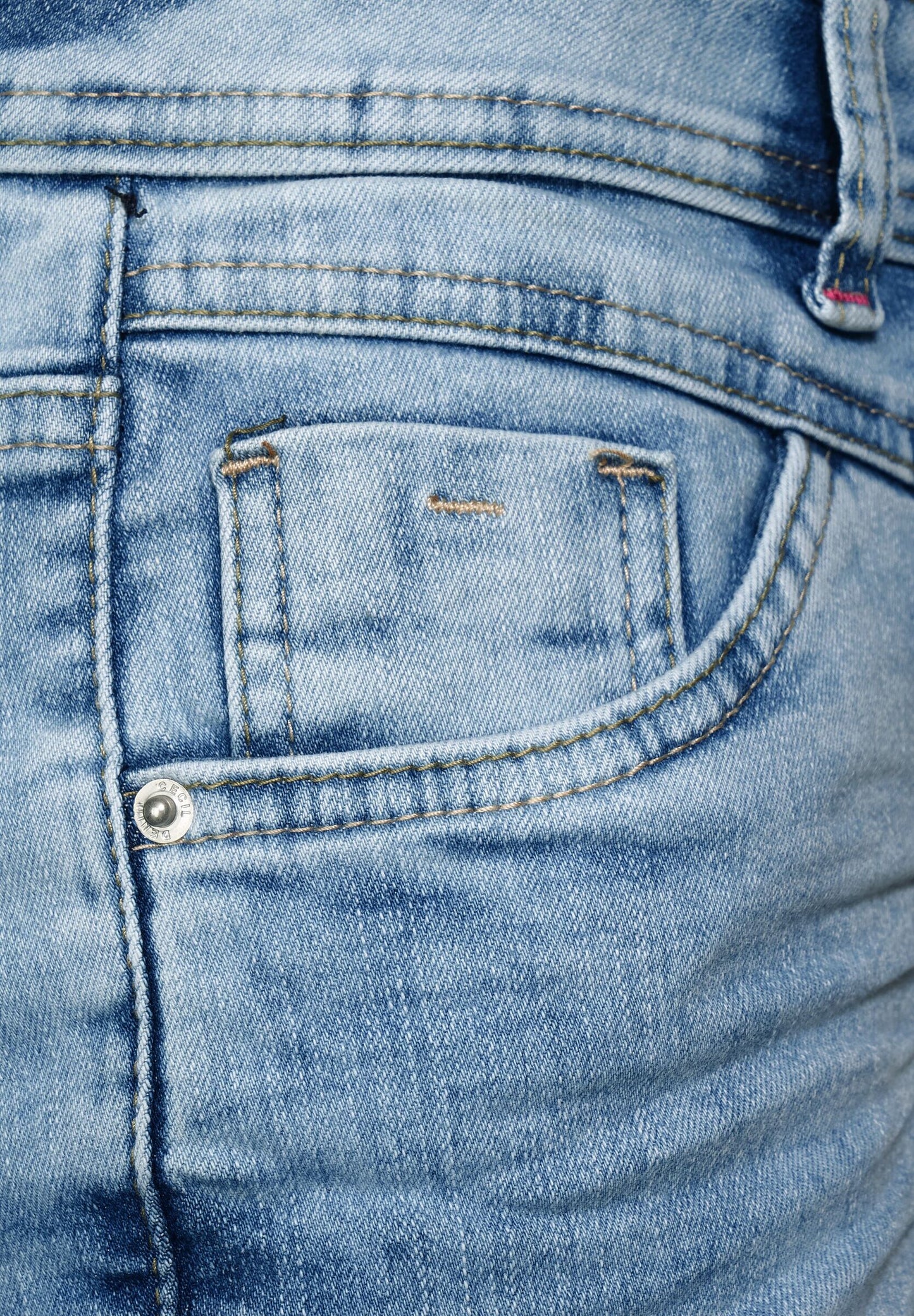 Loose Fit Jeansshorts