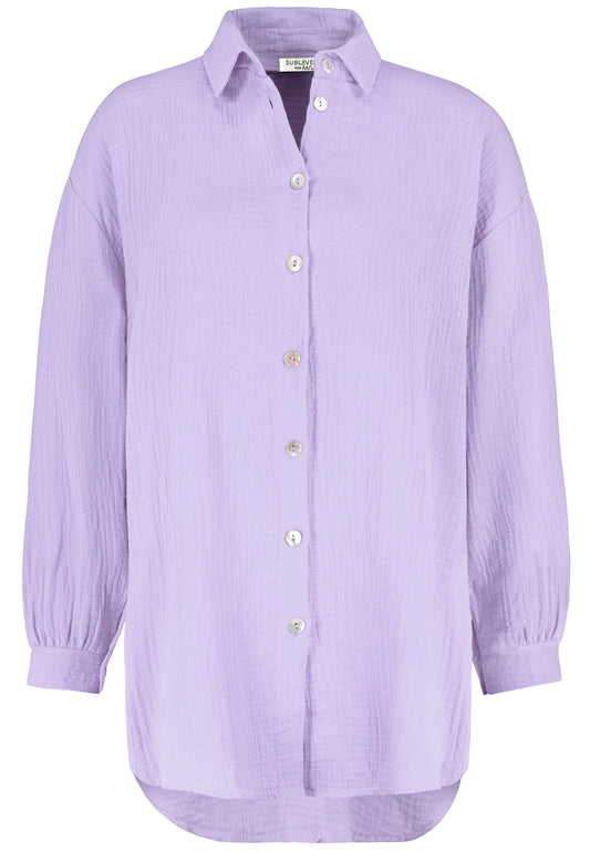 DOB LONG-Bluse, Oversize, überschnittene Schulter,Hemdkragen, Knopfleiste, Passe im Rückteil mit Überlappung, gerundeter Saum